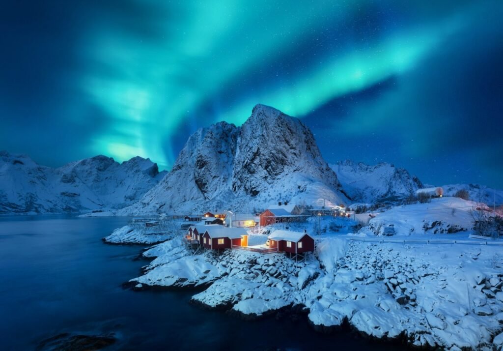 aurora-borealis-lofoten-islands-norway-iconic-view-in-norway-.jpg